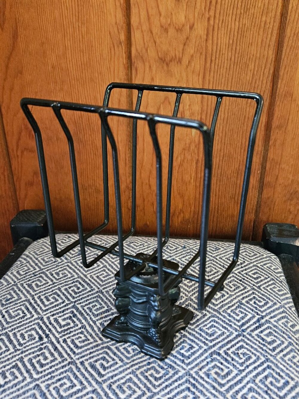 Vintage Black Wire Napkin/Letter Holder Stand